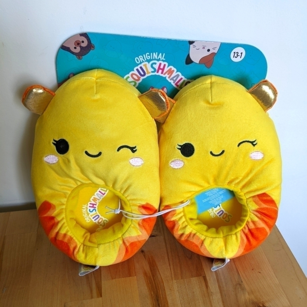 Rare Squishmallows Slippers Dumbo Octopus Yellow Limited Release